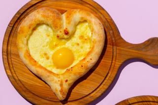 Хачапури и вино